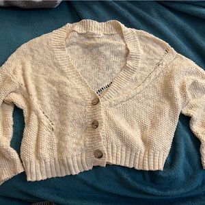 Knitted sweater, super cute, good as new